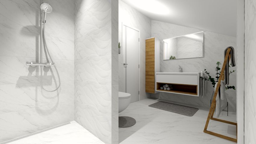Podkrovná kúpeľňa s bielym mramorom